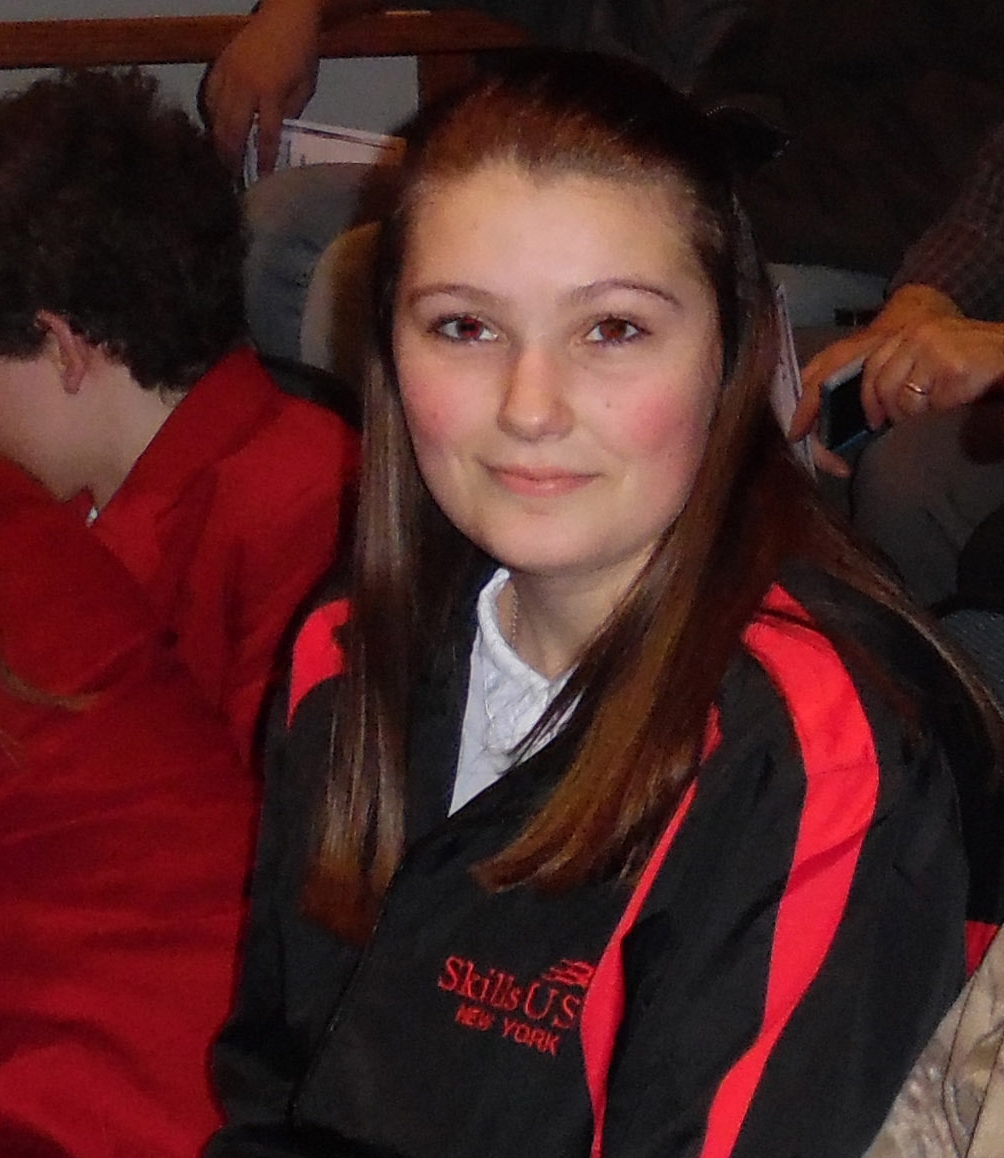 headshot of Makenna Bladek.