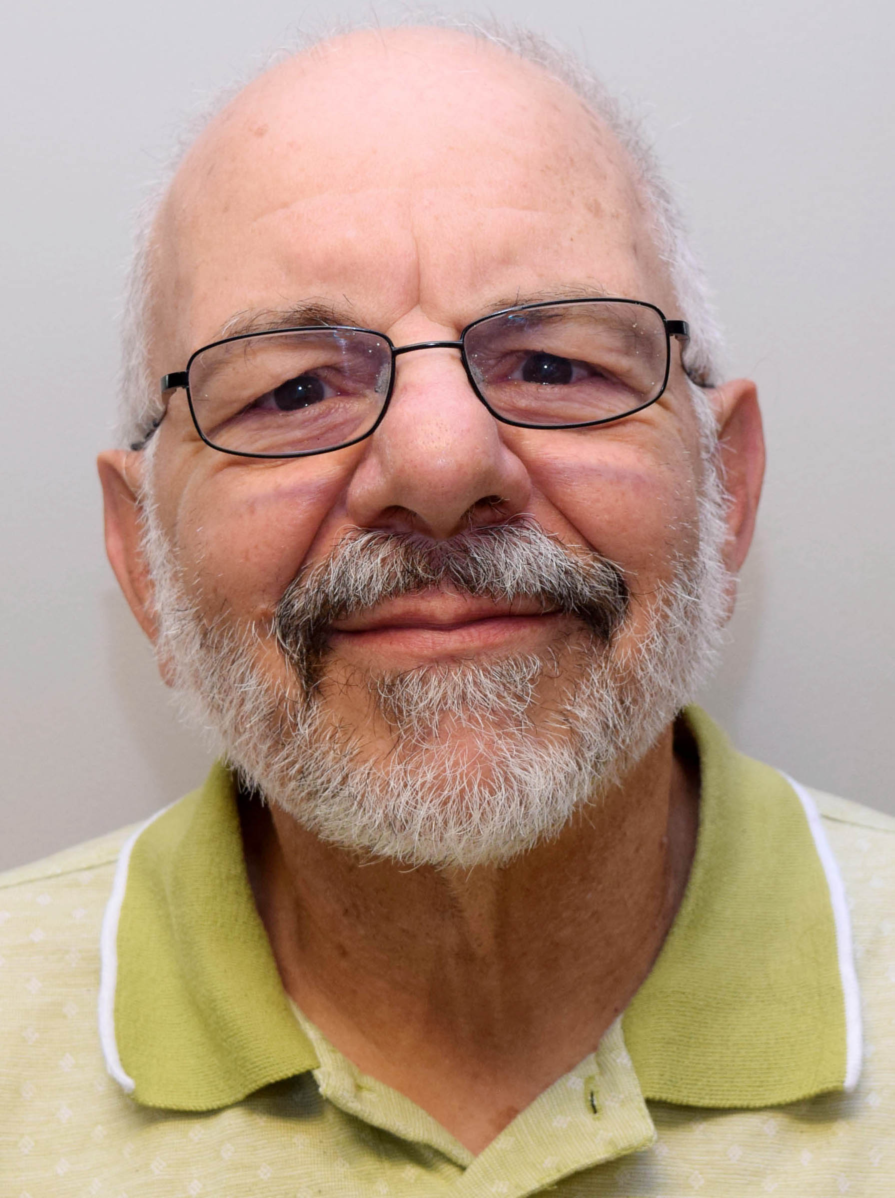 headshot of Carmen Caraco