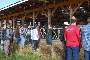 Students tour Hilltop Acres Farm